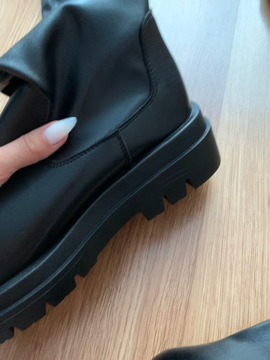 Serdia - Overknee-Lederstiefel für Frauen - FashionWOLF