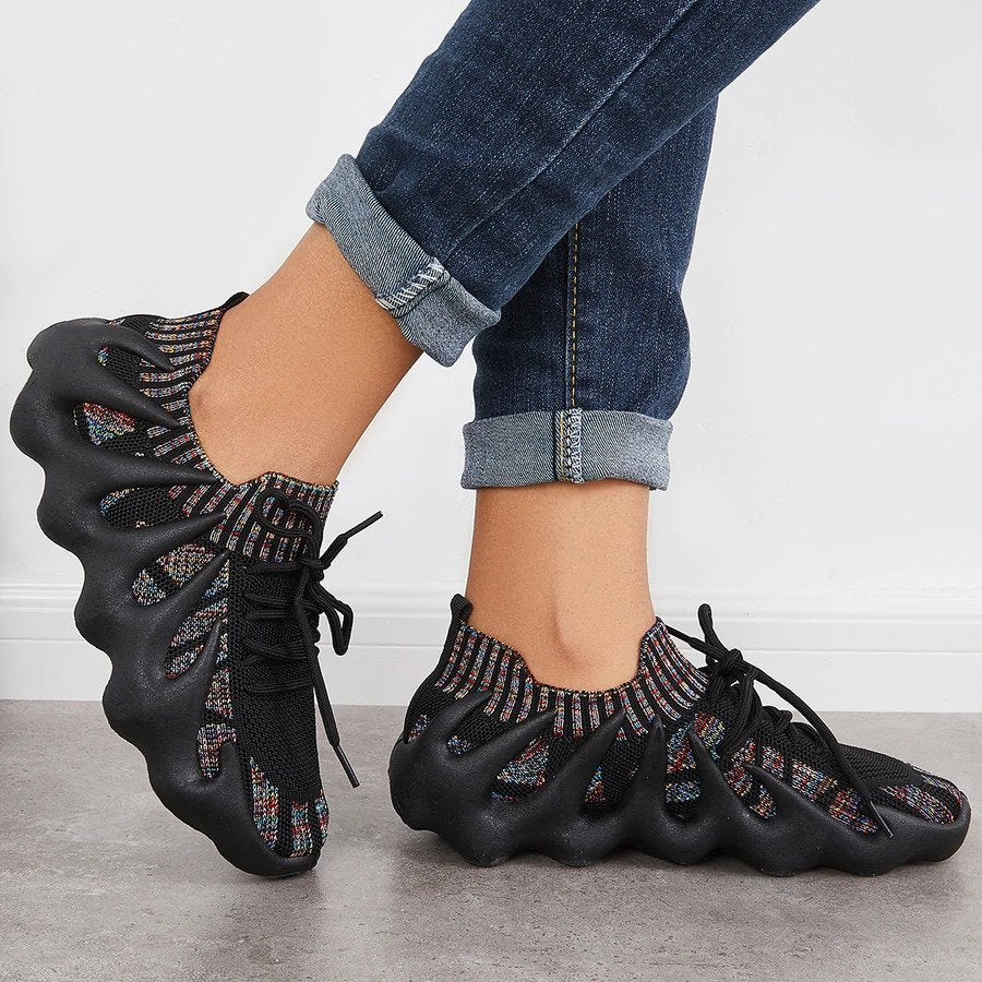 Strana - Einzigartige, stylische Sneaker - Wolf Fashion
