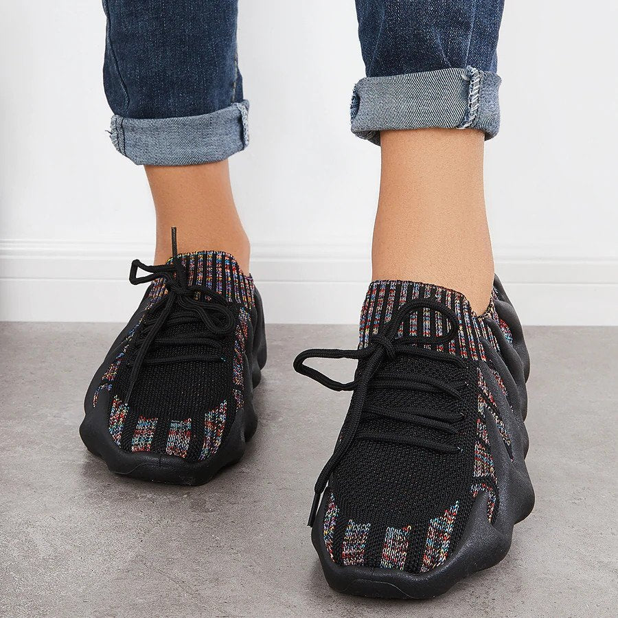 Strana - Einzigartige, stylische Sneaker - Wolf Fashion