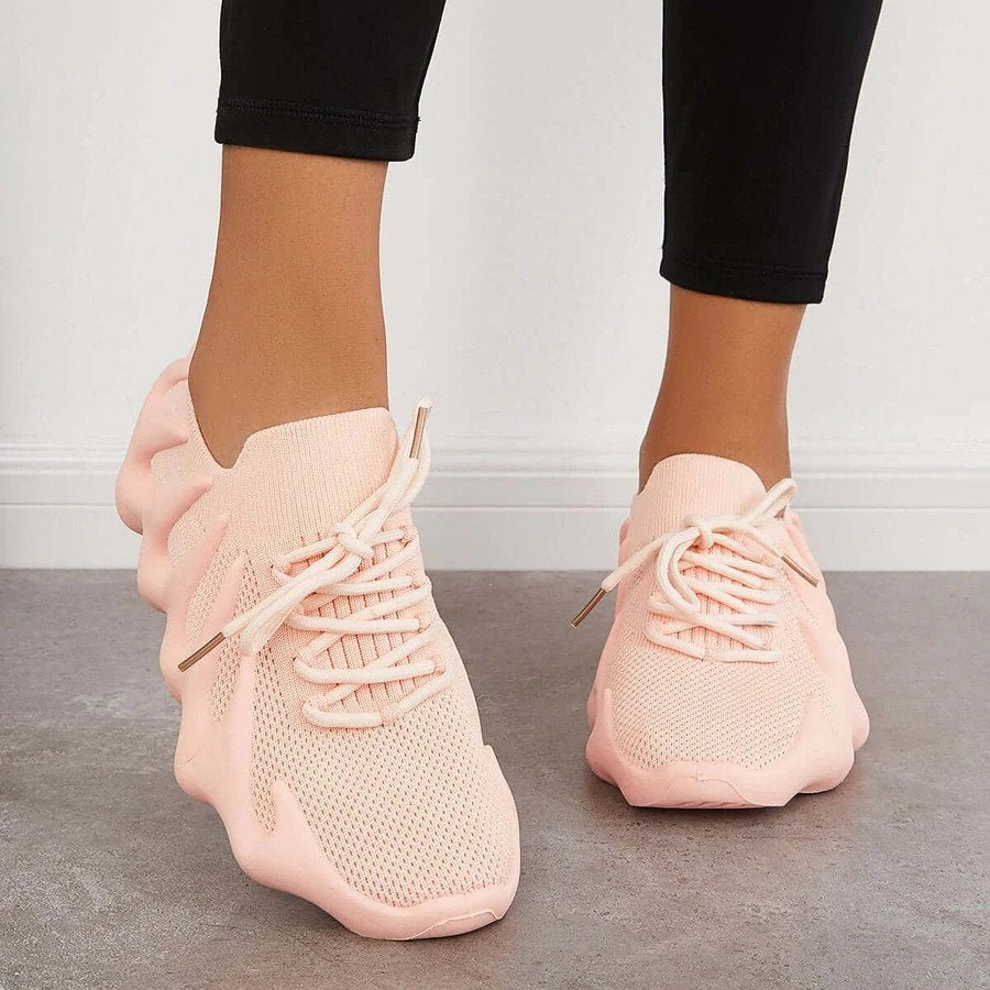 Strana - Einzigartige, stylische Sneaker - Wolf Fashion