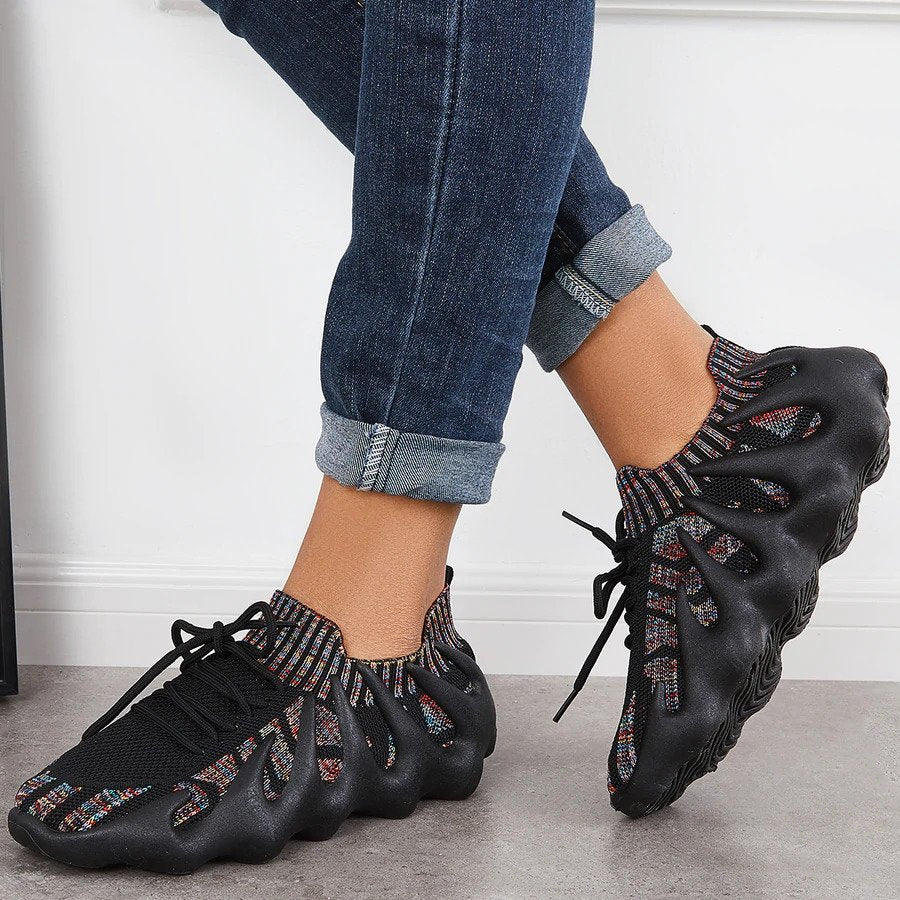 Strana - Einzigartige, stylische Sneaker - Wolf Fashion