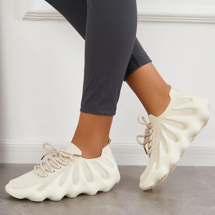 Strana - Einzigartige, stylische Sneaker - Wolf Fashion