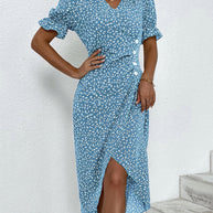 WW - Schickes Wickel-Midikleid mit Blumenmuster und Knopfdetail | Elegantes Kleid mit V-Ausschnitt und Blumendruck