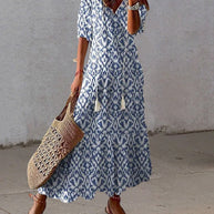 WW - Maxikleid im Boho-Ikat-Print mit Quastenbändern | Lässiges Maxikleid im Bohemian-Stil mit V-Ausschnitt