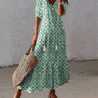 WW - Maxikleid im Boho-Ikat-Print mit Quastenbändern | Lässiges Maxikleid im Bohemian-Stil mit V-Ausschnitt