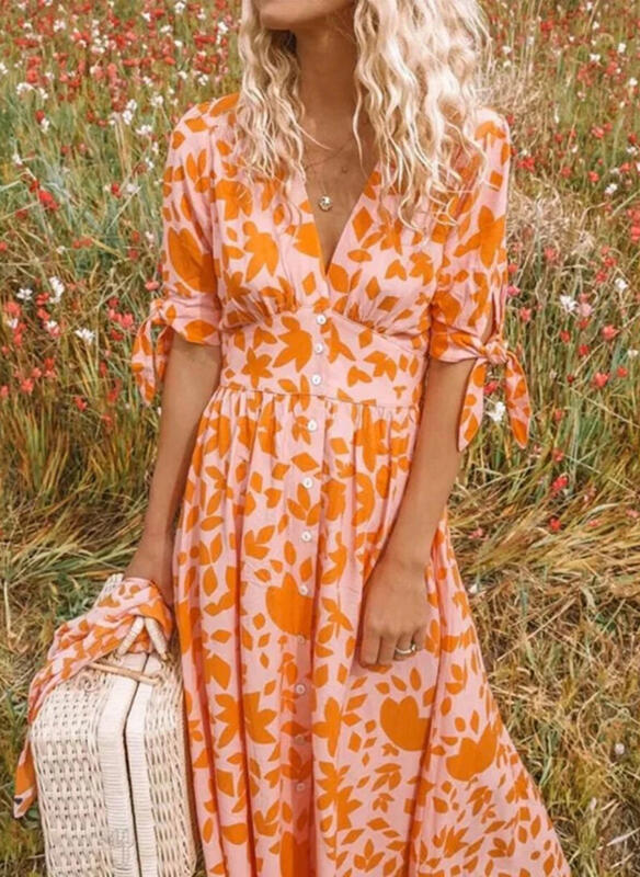 WW | Stilvolles und Geblümtes Maxikleid