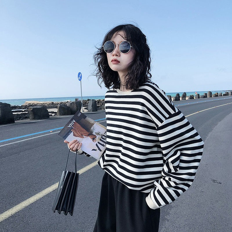 WW | Retro-Gestreiftes Langarmshirt