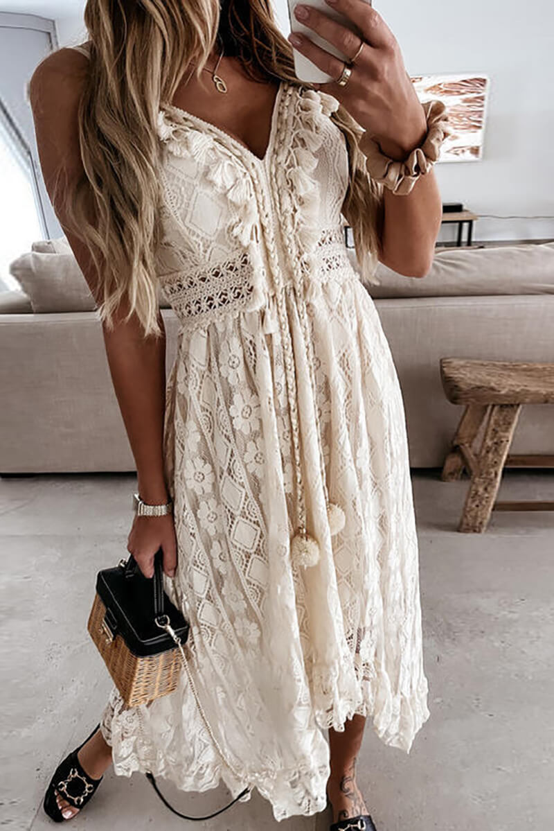 WW | Midi-Kleid Lachsfarben mit Spitze und Rüschen