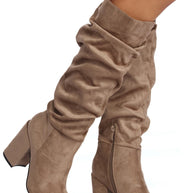 WW | Stützende und vielseitige orthopädische Stiefel.