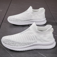 WW | Atmungsaktive Slip-On-Sneaker mit Strick-Obermaterial