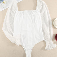 WW | Swiss Dot Rüschensleeve Quadrat-Ausschnitt Body