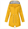 Wasserdichte Jacke mit Kapuze