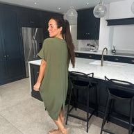 Kleid mit V-Ausschnitt | Unser Bestseller 2024