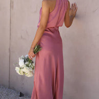 WW | Glänzendes Maxikleid