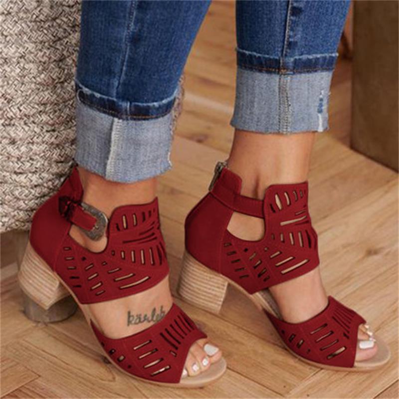 WW | Offene Stiefel Mit Absatz Und Schnalle