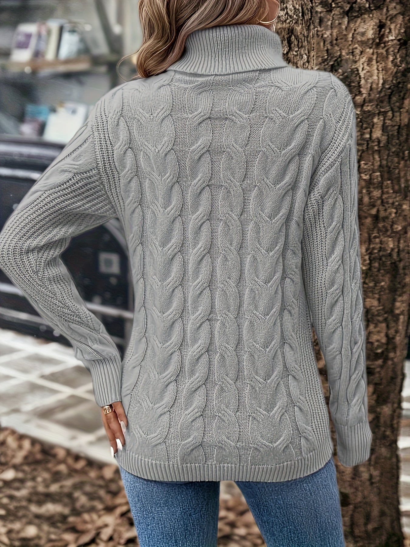 WW | Rollkragenpullover im Kabelstrick Design