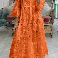 WW | Elegantes Kleid mit Lochstickerei