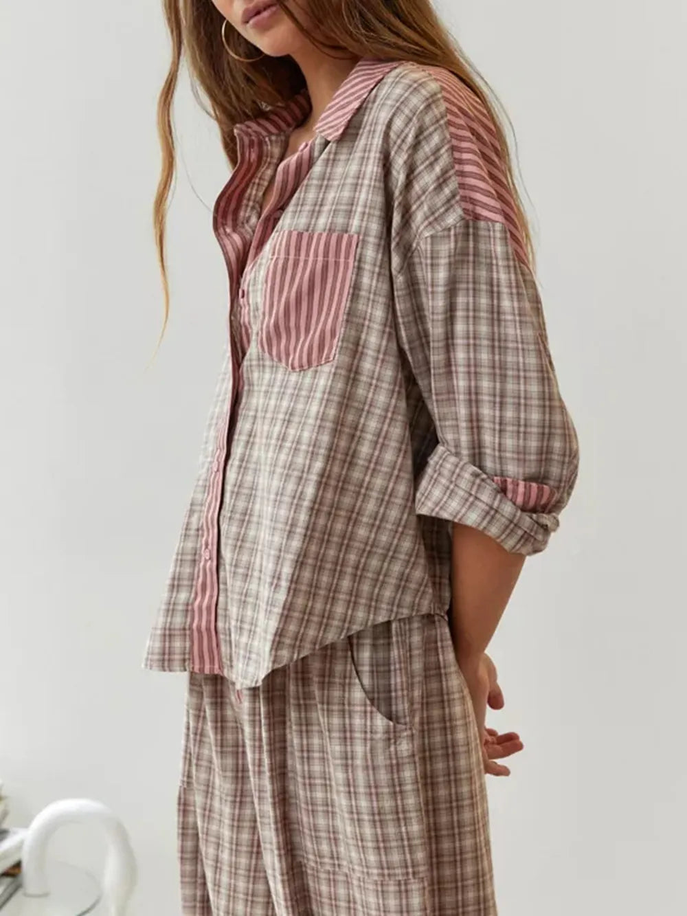 Damen Pyjama-Set aus weichem, atmungsaktivem Material mit lockerer Passform