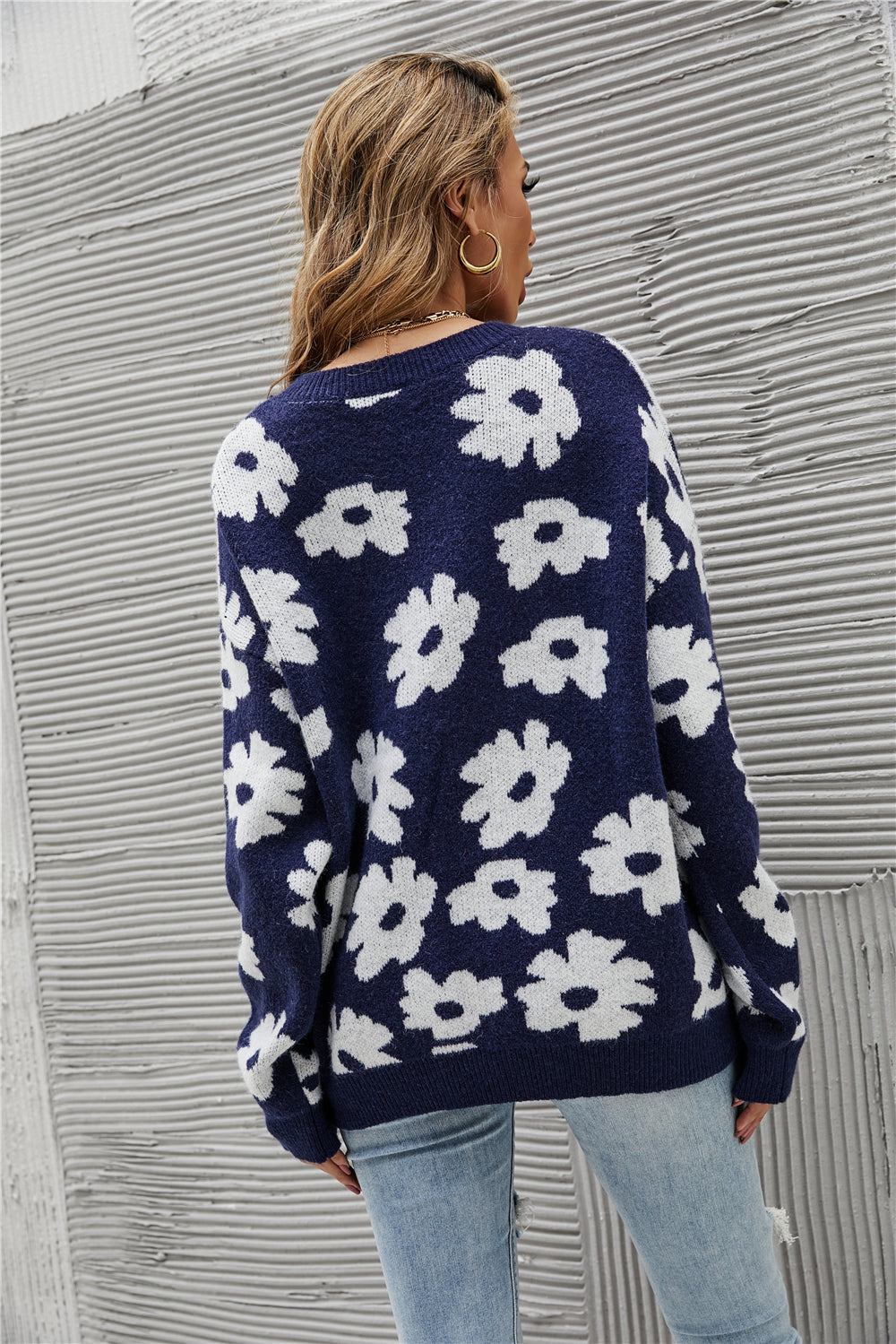 WW Blumen Rundhals Blauer Strickpullover