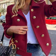 WW - Kurze Designer-Jacke mit goldenen Knöpfen