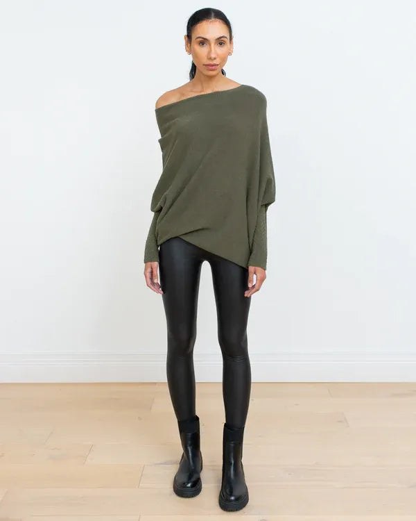 W&W Mode | Asymmetrischer Damenpullover mit eleganter Drapierung
