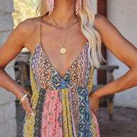 WW | V-Ausschnitt Boho Gedrucktes Kleid