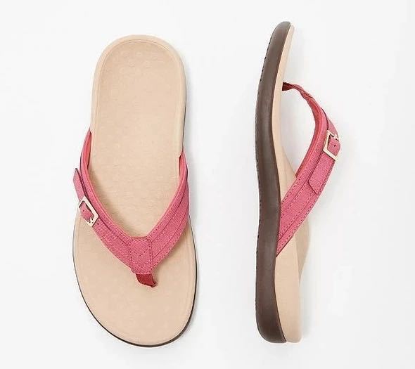 WW | Flache Damenhausschuhe Mit Veganem Leder Und Metallakzenten