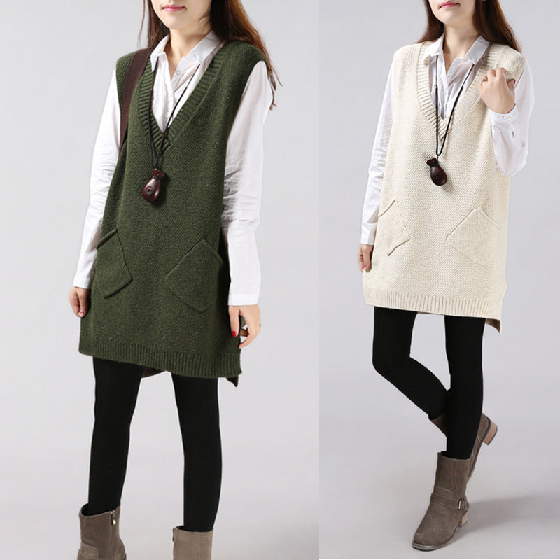 Damen Strickweste mit tiefem V-Ausschnitt und praktischen Taschen WW