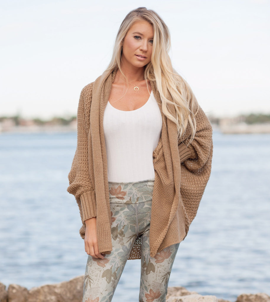 Damen Strickovergröße Cardigan mit Rippstruktur und lässigem Schnitt WW