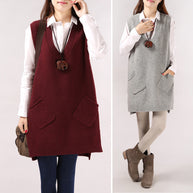 Damen Strickweste mit tiefem V-Ausschnitt und praktischen Taschen WW