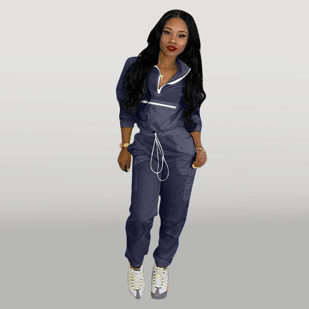 Damen Sportanzug mit praktischem Reißverschluss und elastischem Bund WW