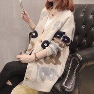 Damen Strickjacke mit buntem Grafikdesign und komfortabler Passform WW