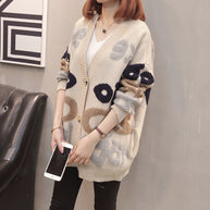 Damen Strickjacke mit buntem Grafikdesign und komfortabler Passform WW