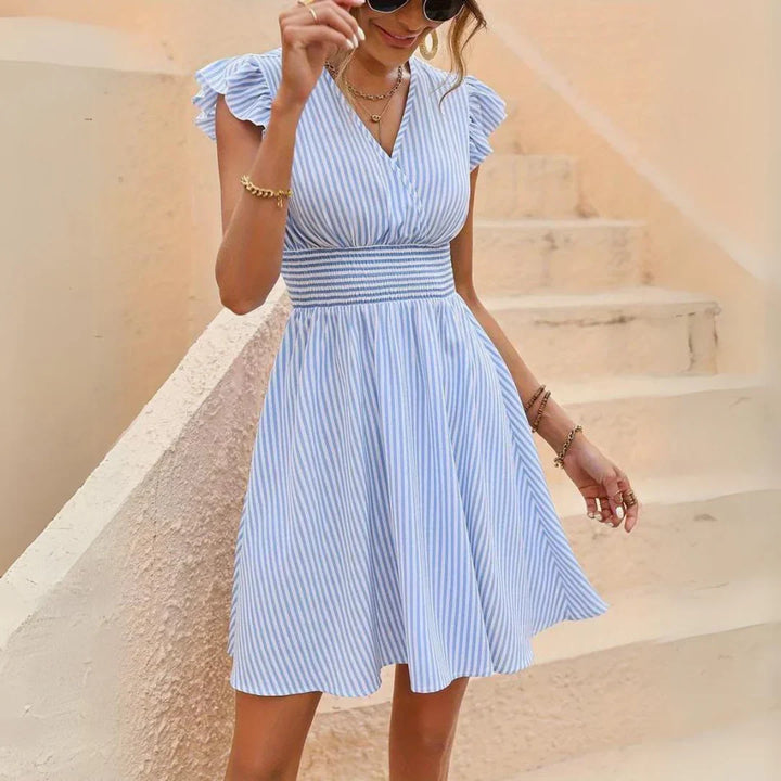 W&W Mode | Elegantes Gestreiftes Kleid Mit Volantärmeln
