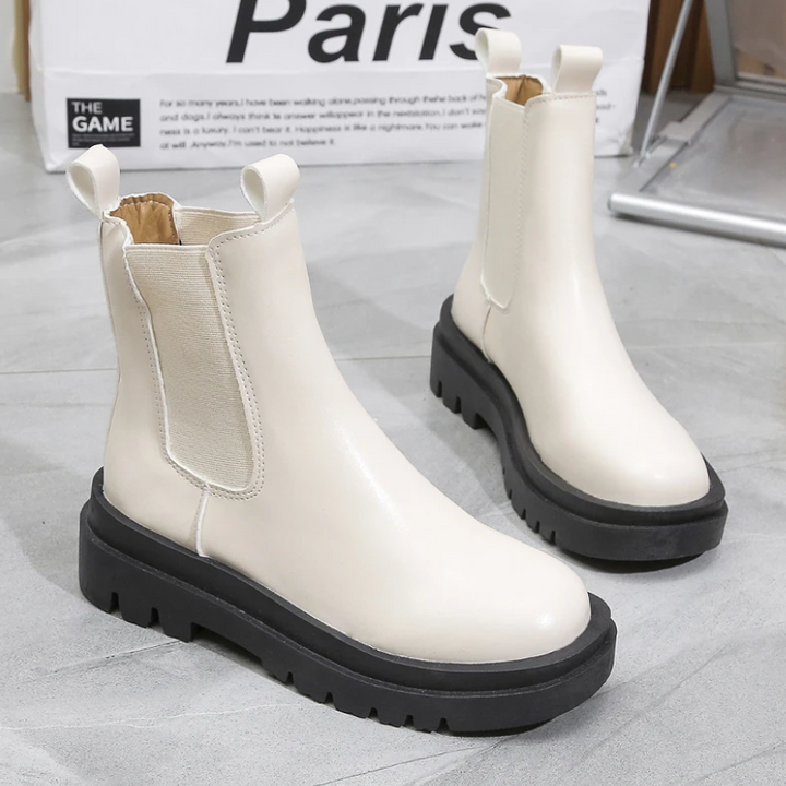 W&W Mode | Damen Chelsea Boots mit Elastischen Seiten und Zugschlaufen