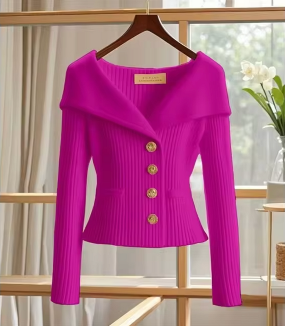 WW | Gestrickte Kurze Strickjacke