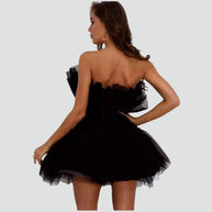 WW | Trägerloses Tüllkleid mit geschichtetem Rock