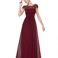 Damen Maxikleid mit höchster Eleganz und feinen Spitzenapplikationen WW