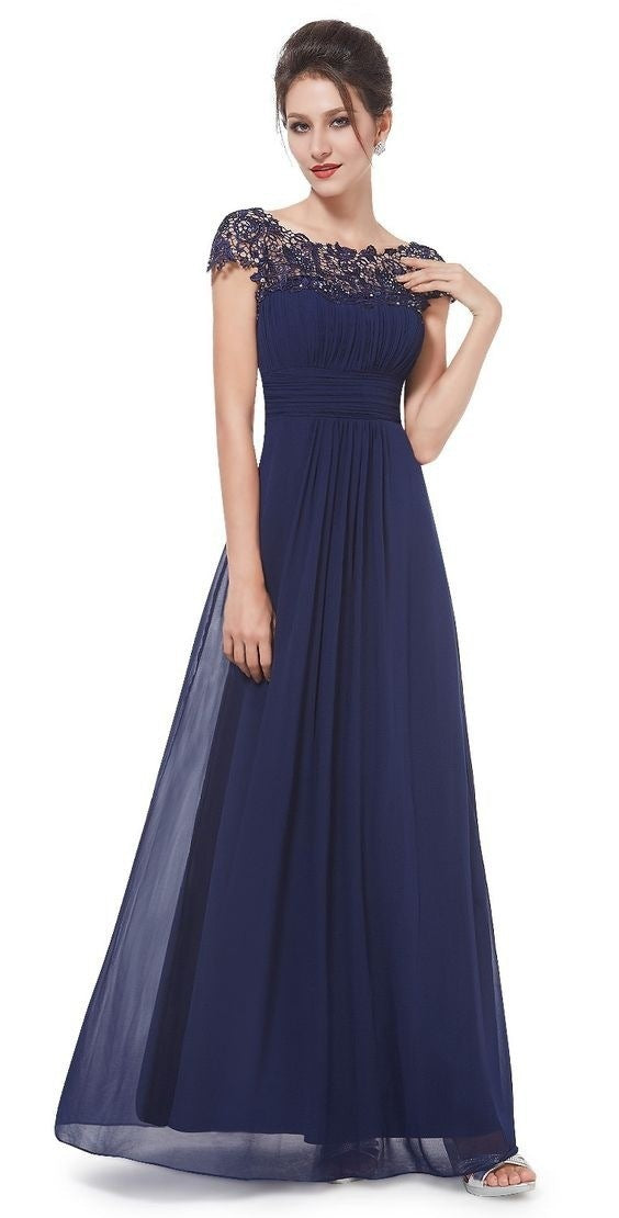 Damen Maxikleid mit höchster Eleganz und feinen Spitzenapplikationen WW
