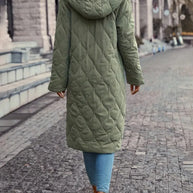 Polsterte Fleecejacke mit Kapuze