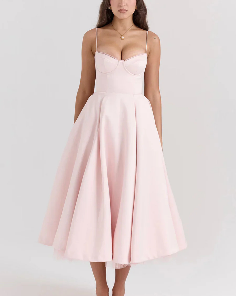WW | Luftiges Sommerkleid Mit Korsagen Detail