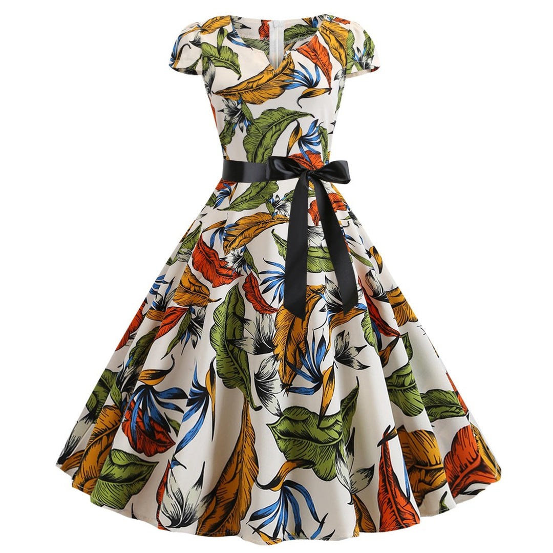 W&W Mode | Damenkleid für Hochzeitsgäste mit weitem Saum