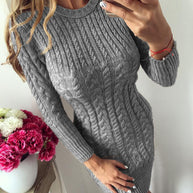 Damen Strickkleid mit elegantem Zopfmuster und figurbetontem Schnitt WW