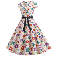 WW | Damenkleid für Hochzeitsgäste mit weitem Saum