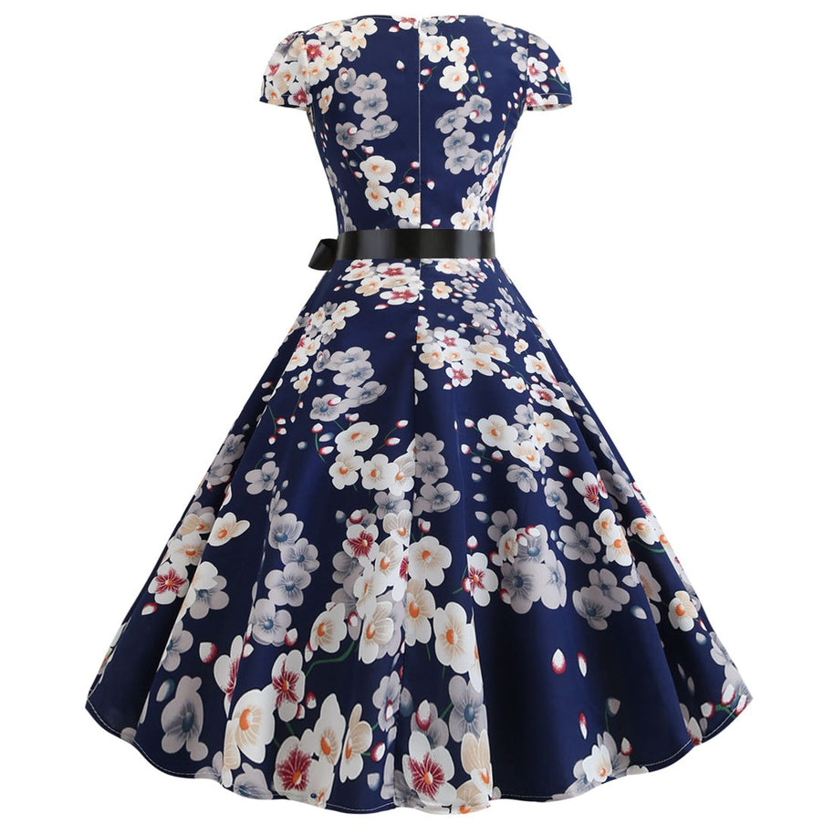 WW | Damenkleid für Hochzeitsgäste mit weitem Saum