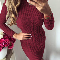 Damen Strickkleid mit elegantem Zopfmuster und figurbetontem Schnitt WW