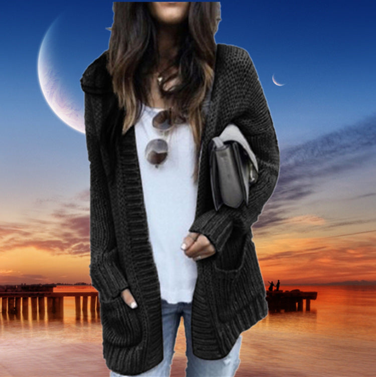 Damen Strickjacke mit tiefem V-Ausschnitt und praktischen Taschen WW