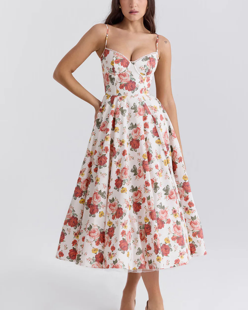 WW | Luftiges Sommerkleid Mit Korsagen Detail