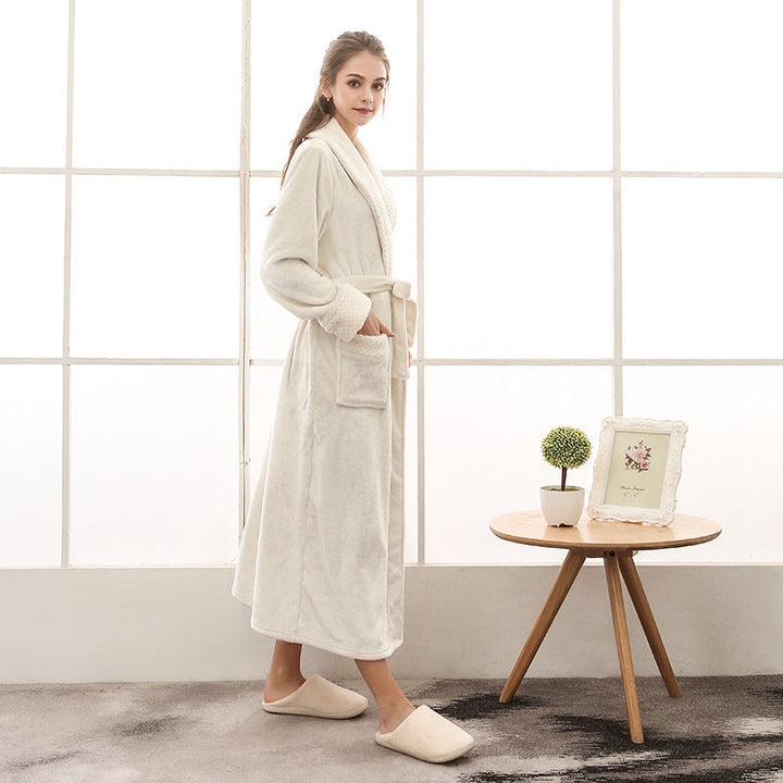 W&W Mode | Eleganter Coral Fleece Flanell-Bademantel für Paare