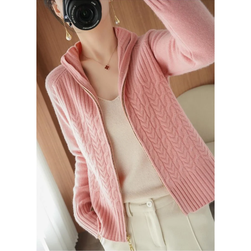 W&W Mode | Gestrickte Jacke Damen Mit Reißverschluss Und Kabelstrickdetails